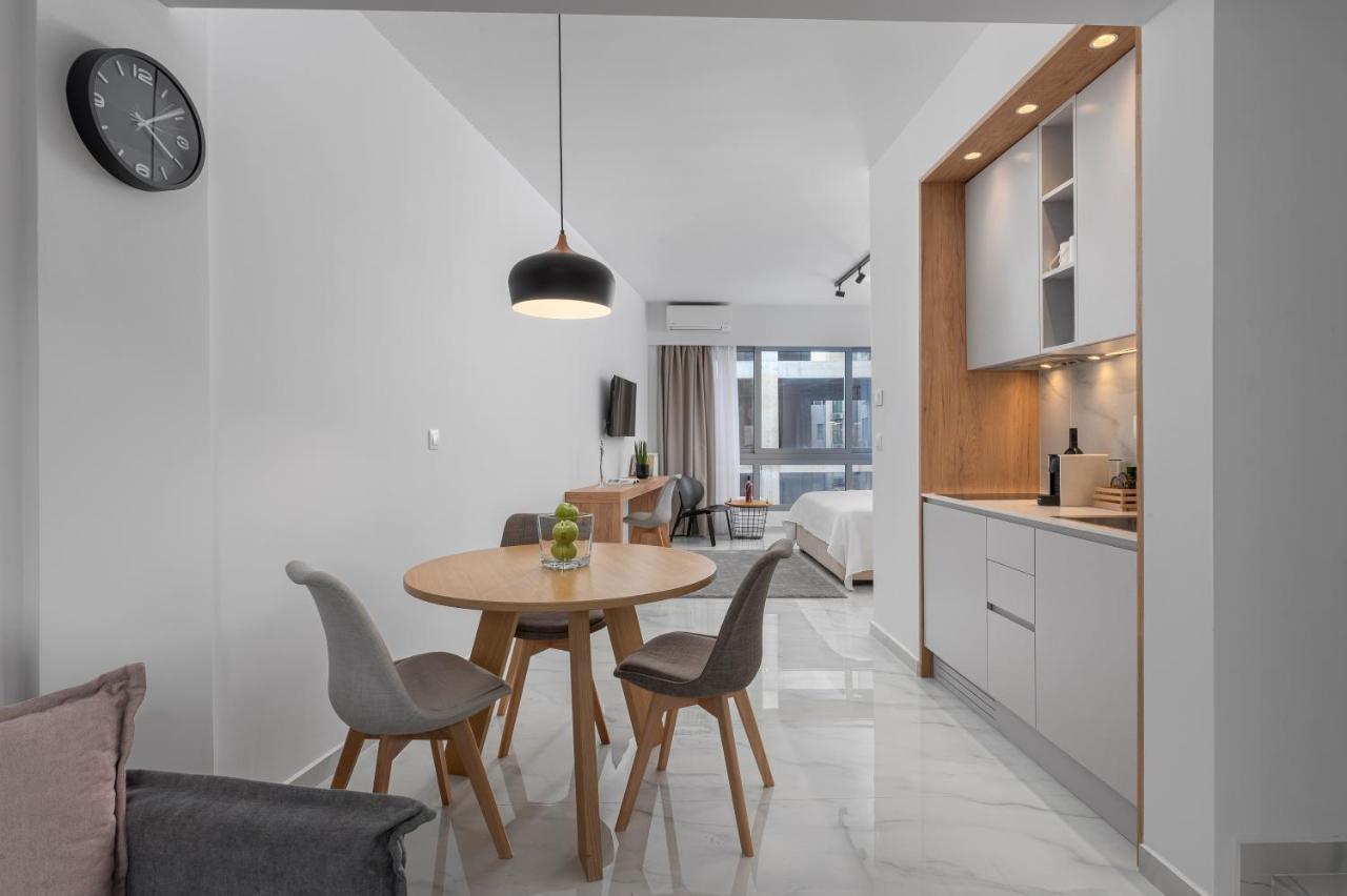 Ιωκα Suites / The Urbitality Project Thessaloniki Exterior photo