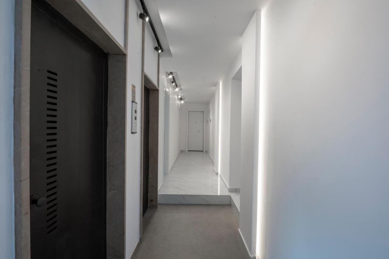 Ιωκα Suites / The Urbitality Project Thessaloniki Exterior photo